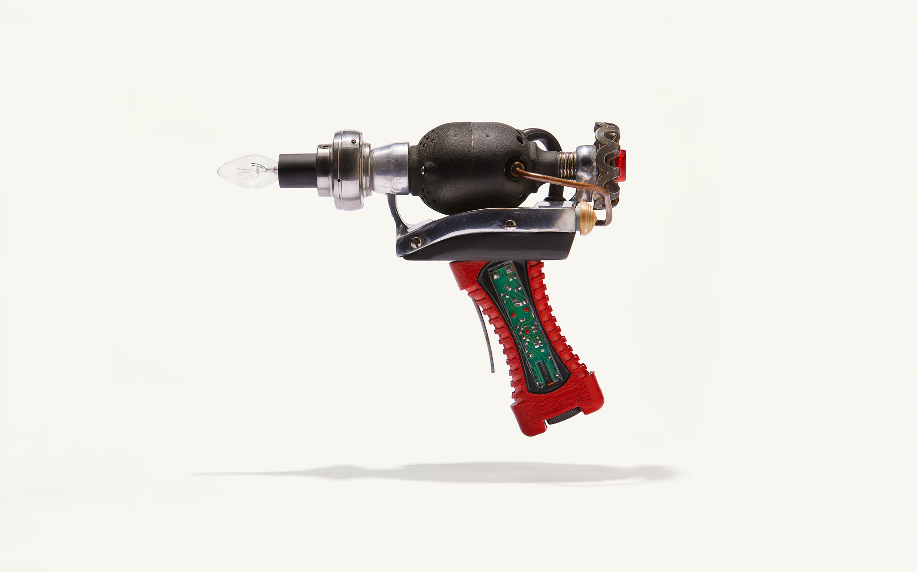 2022-09-20RayGuns47625_9221X5753